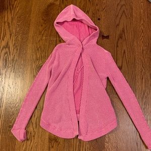 Ivivva Thigh Length Pink Shall